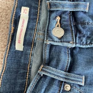 Levi 311 Shaping Skinny Jeans